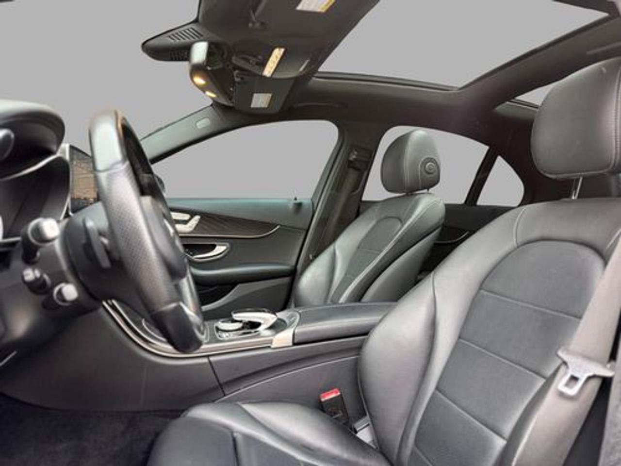 2017 Mercedes-Benz C-Class C 300 Photo