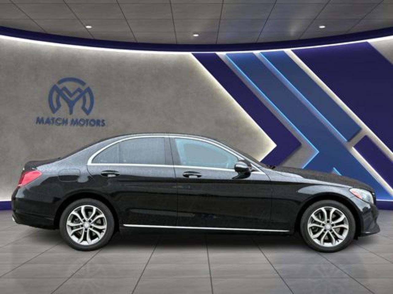 2017 Mercedes-Benz C-Class C 300 Photo