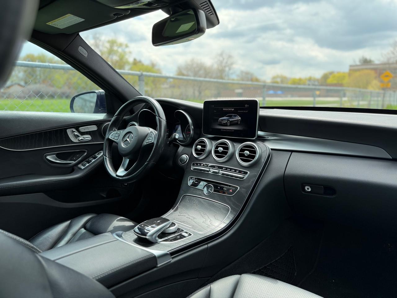 2017 Mercedes-Benz C-Class C 300 Photo