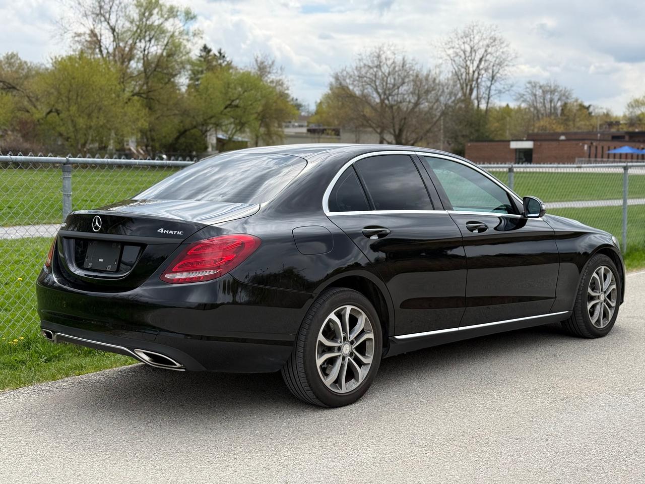 2017 Mercedes-Benz C-Class C 300 Photo