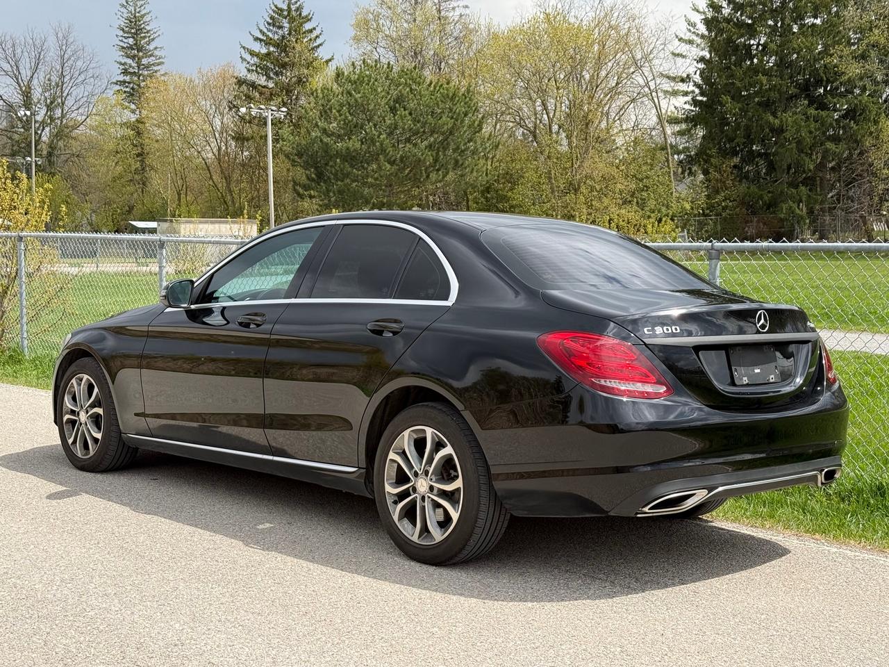 2017 Mercedes-Benz C-Class C 300 Photo