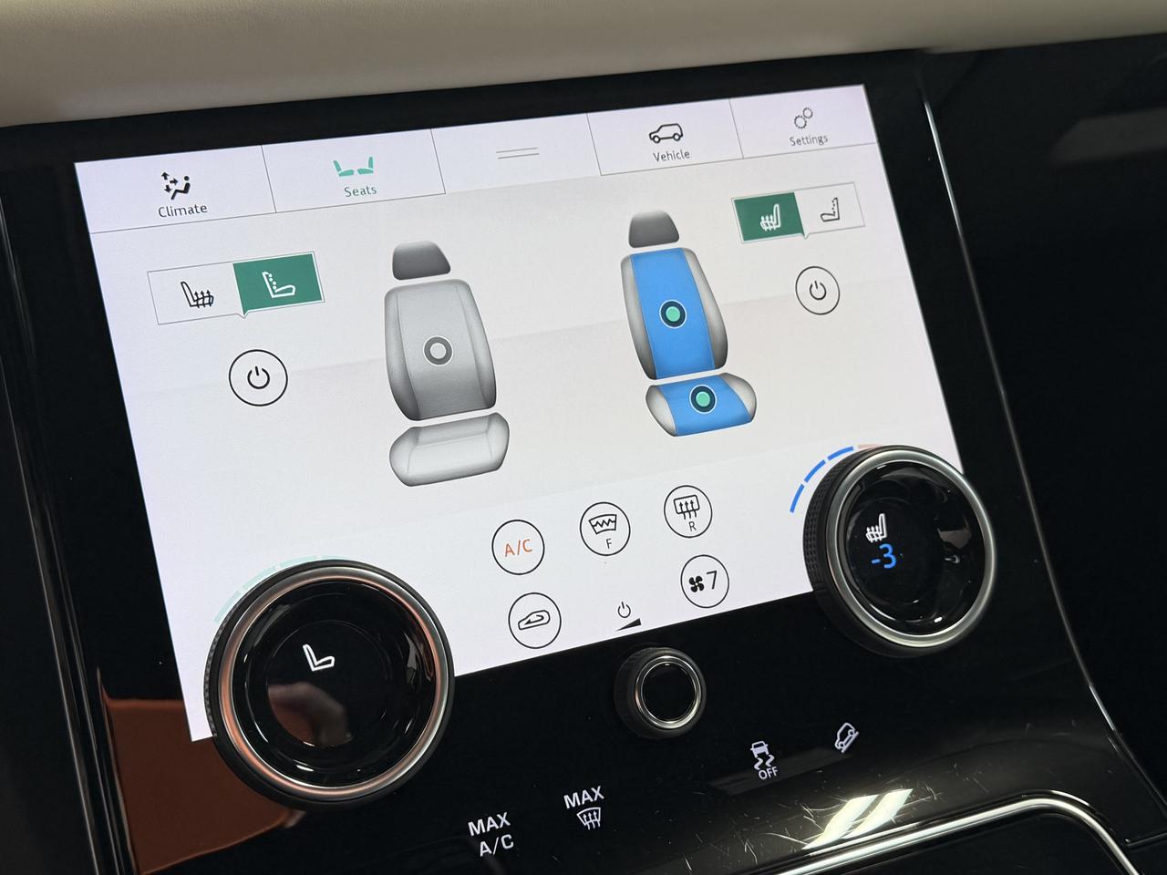 2018 Land Rover Range Rover Velar R-Dynamic P380 HSE FIRST EDITION|SUNROOF|MASSAGE SEATS Photo