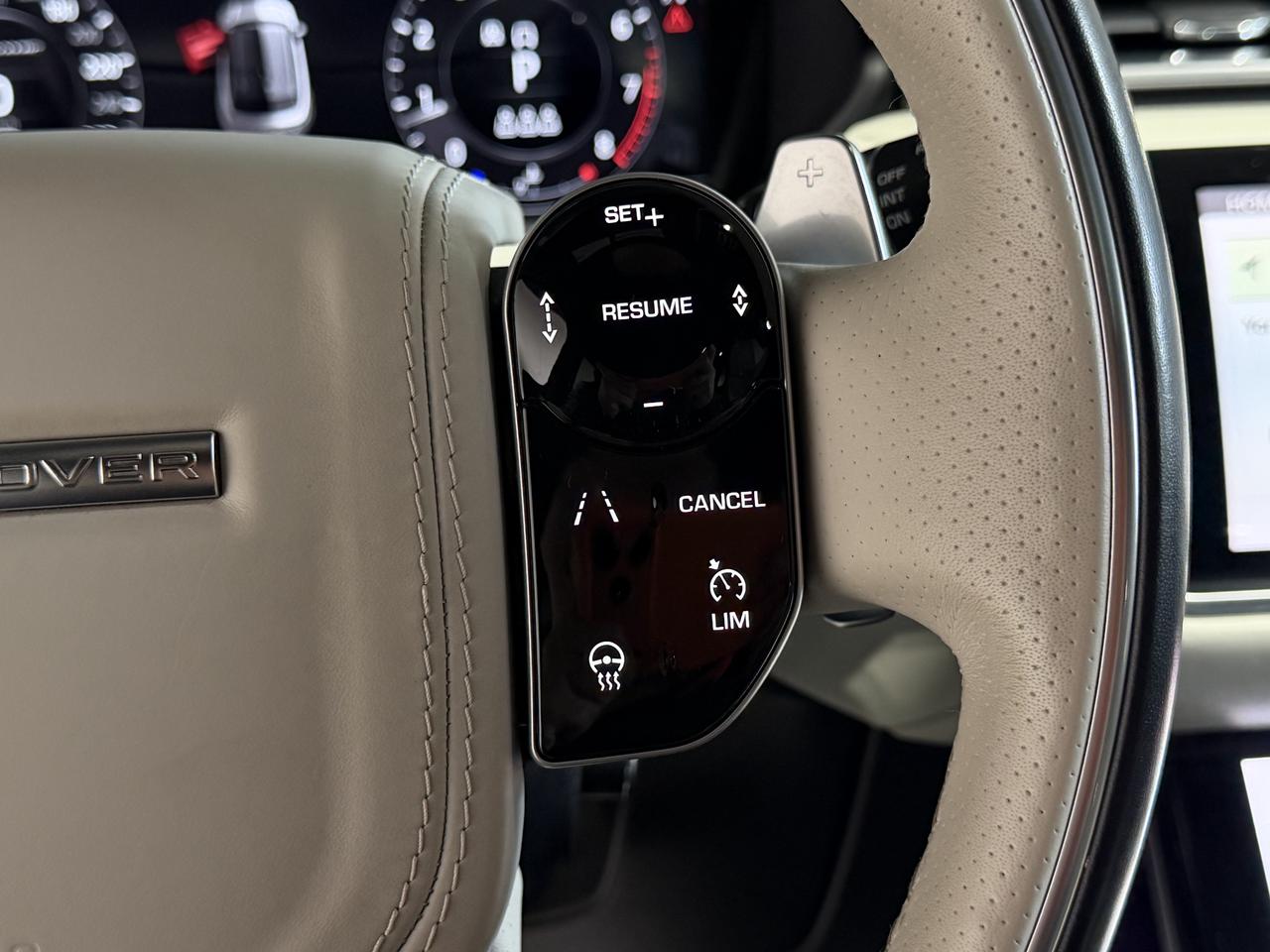 2018 Land Rover Range Rover Velar R-Dynamic P380 HSE FIRST EDITION|SUNROOF|MASSAGE SEATS Photo