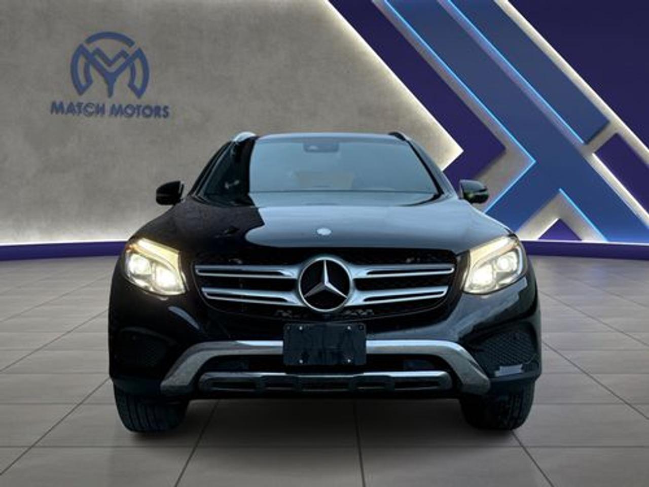 2017 Mercedes-Benz GLC-Class GLC 300 Photo