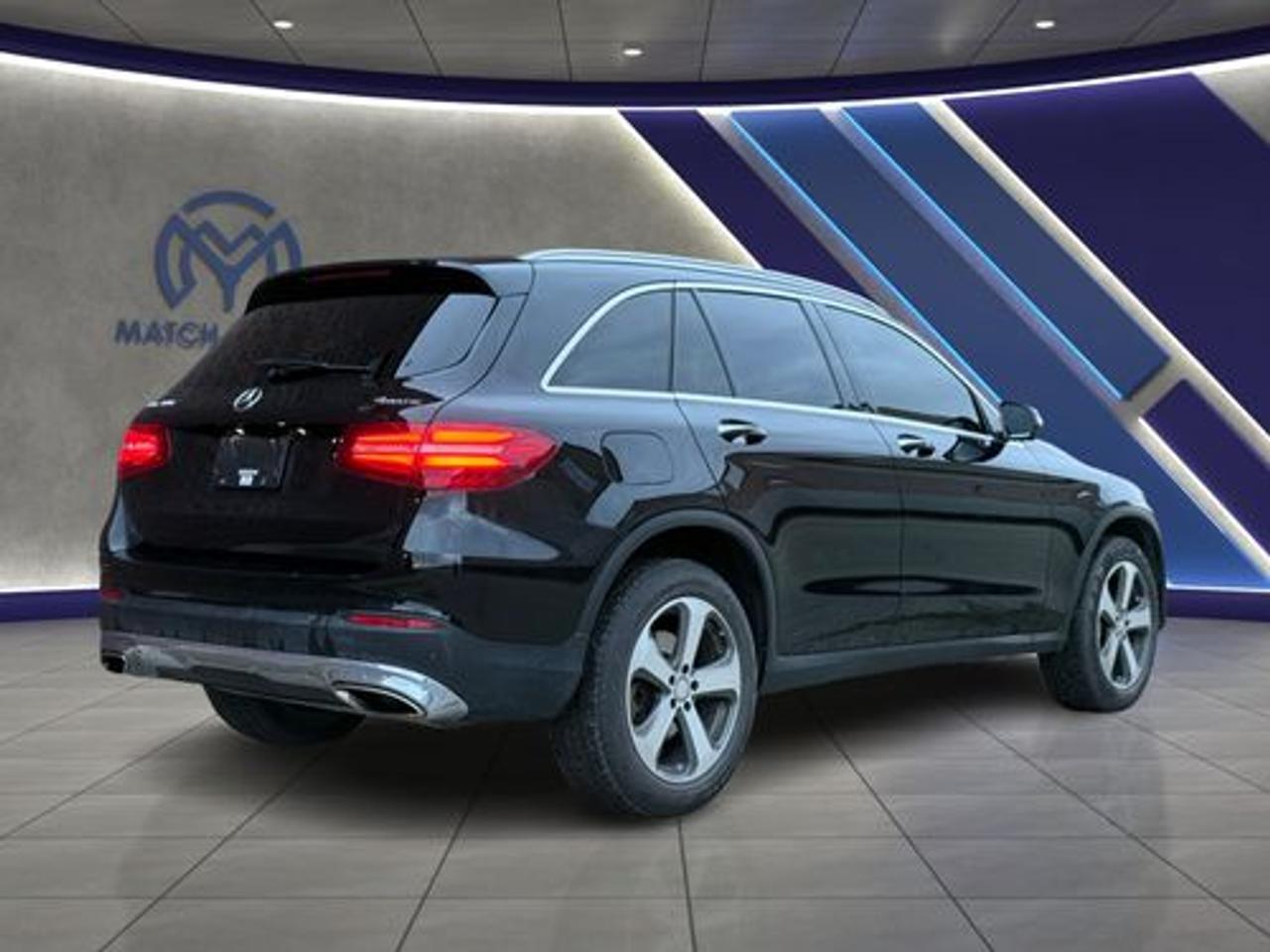 2017 Mercedes-Benz GLC-Class GLC 300 Photo