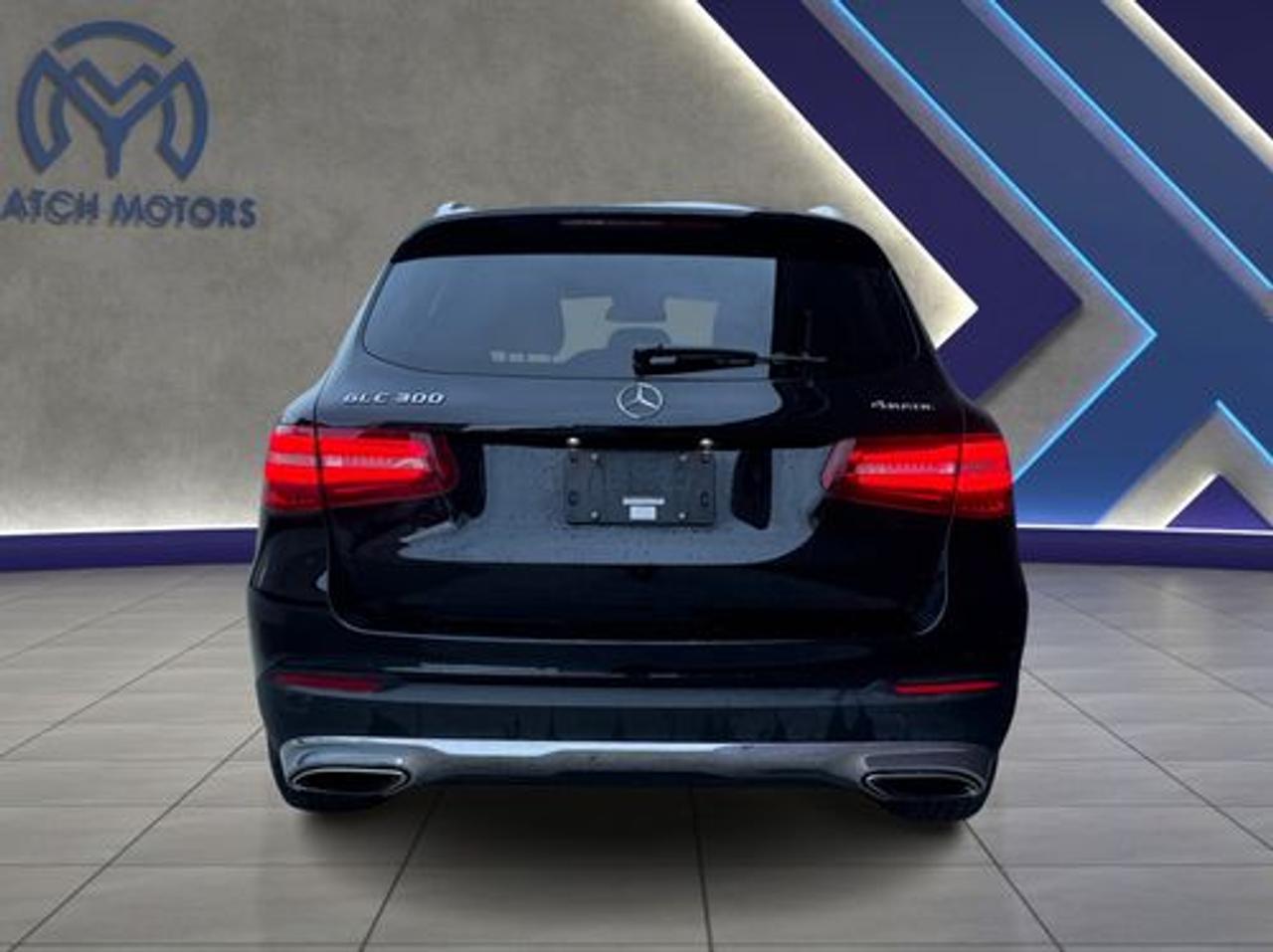 2017 Mercedes-Benz GLC-Class GLC 300 Photo