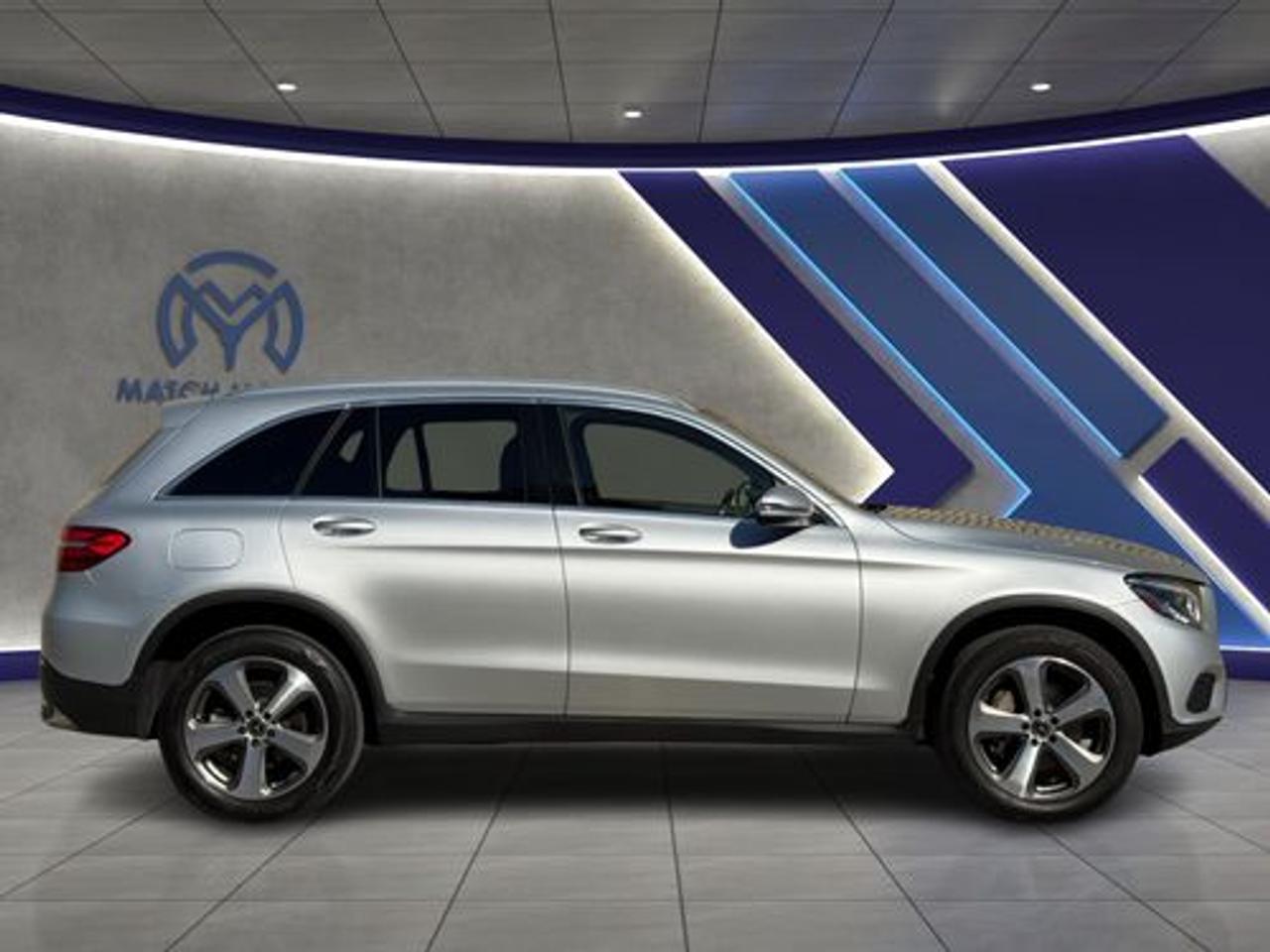 2018 Mercedes-Benz GLC-Class GLC 300 Photo3