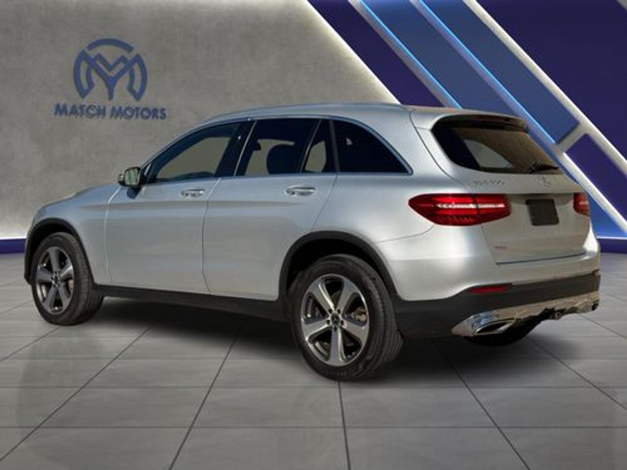 2018 Mercedes-Benz GLC-Class GLC 300 Photo