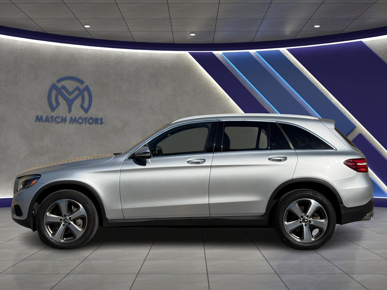 2018 Mercedes-Benz GLC-Class GLC 300 Photo