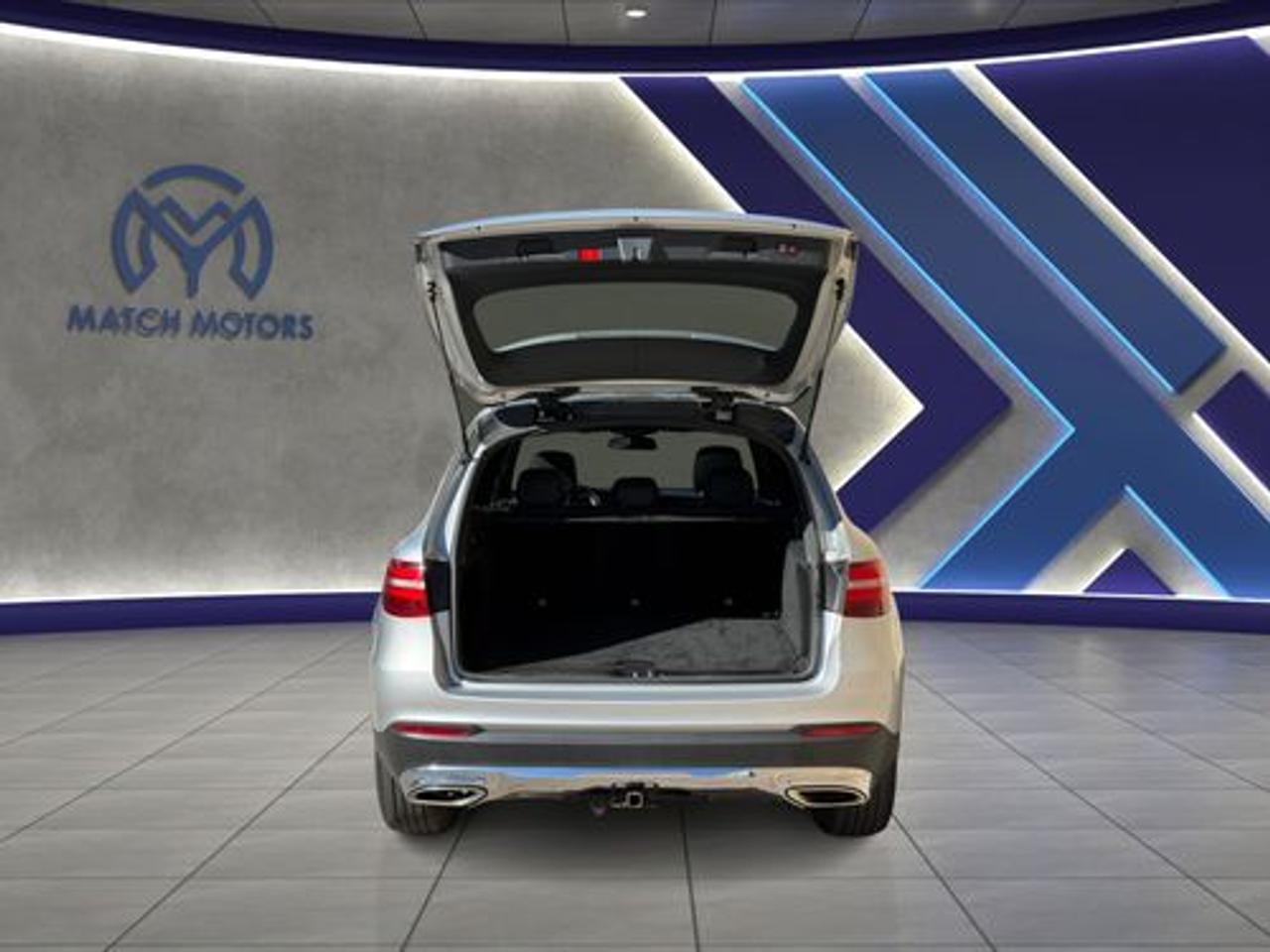 2018 Mercedes-Benz GLC-Class GLC 300 Photo