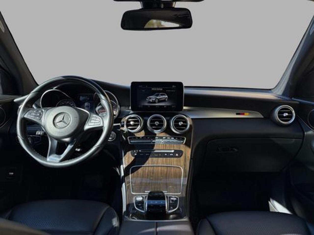 2018 Mercedes-Benz GLC-Class GLC 300 Photo