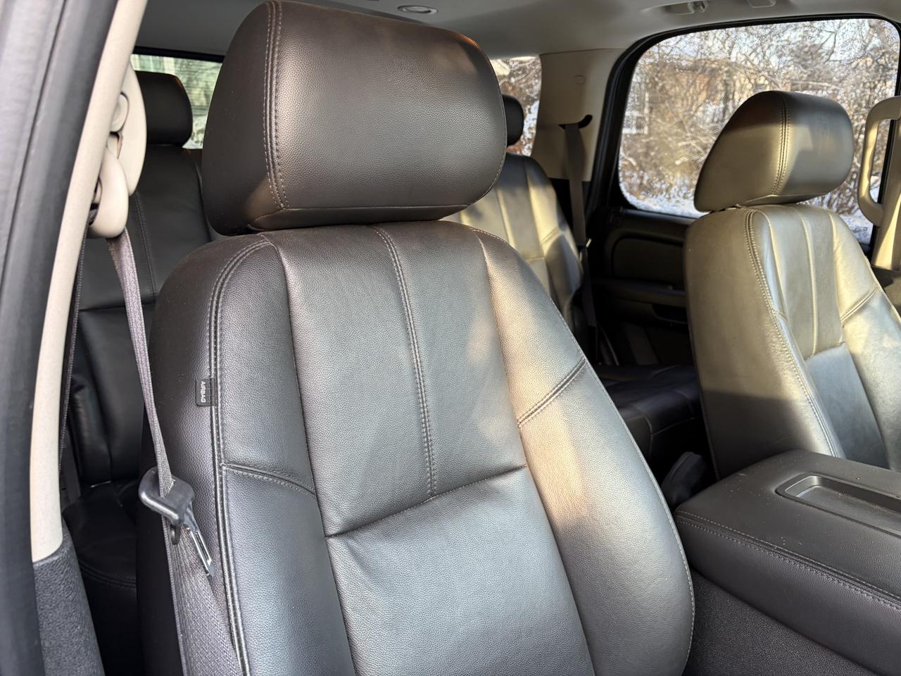 2010 GMC Yukon SLT Photo