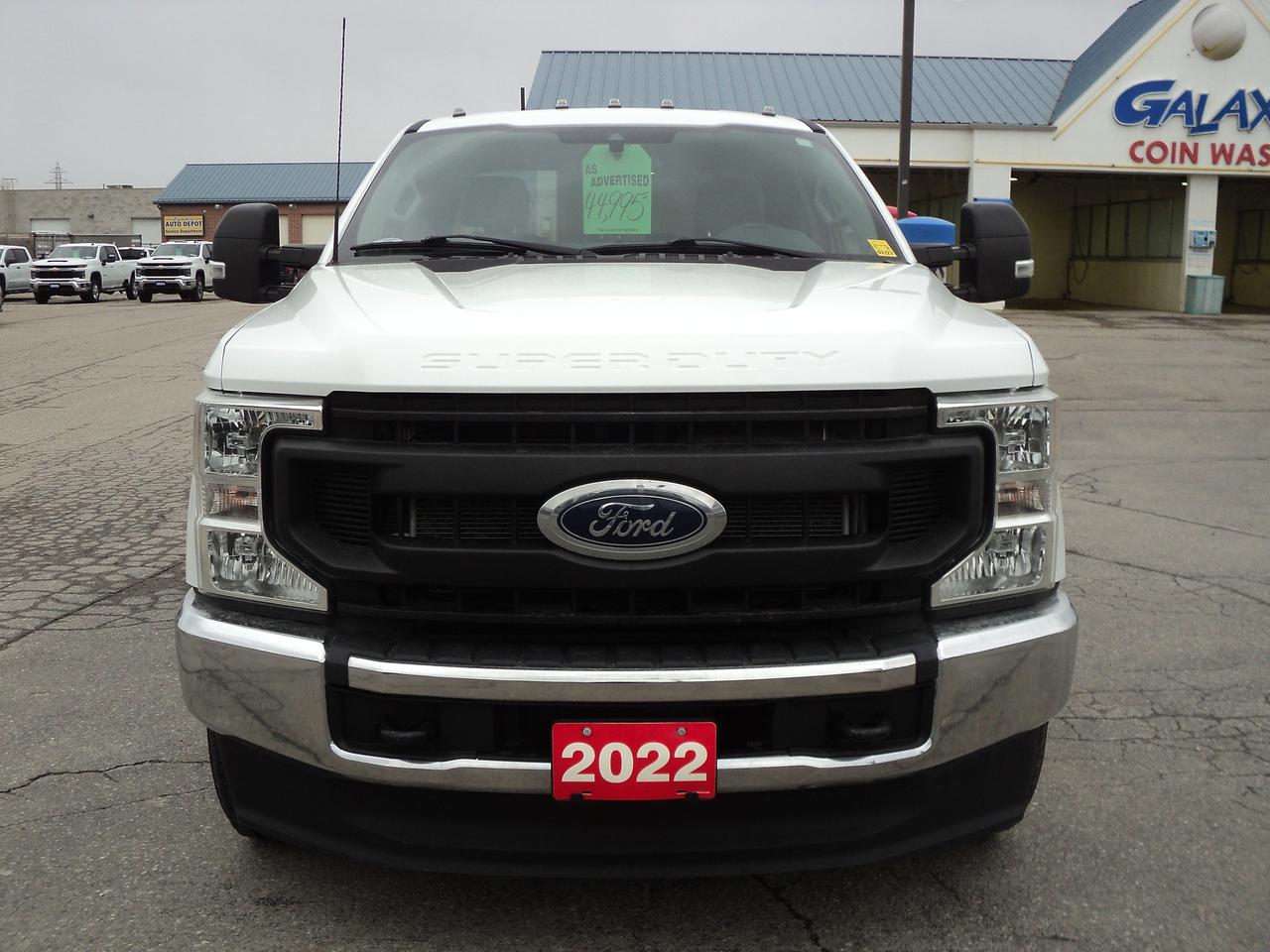 2022 Ford SUPER DUTY F-350 SRW XL SuperCab 4WD 6.7L8cylDiesel 6.75' Box BackUpCam Photo