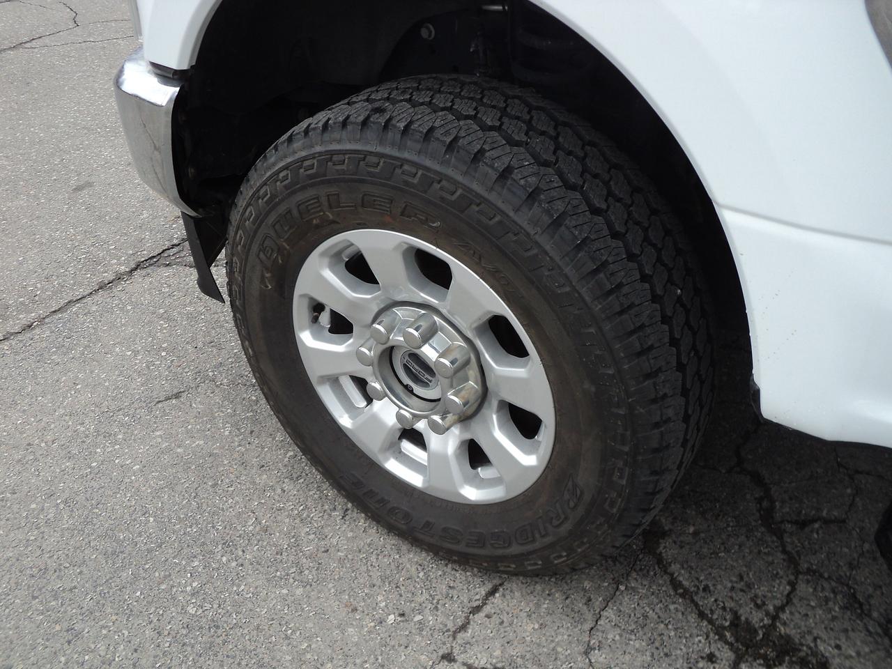 2022 Ford SUPER DUTY F-350 SRW XL SuperCab 4WD 6.7L8cylDiesel 6.75' Box BackUpCam Photo