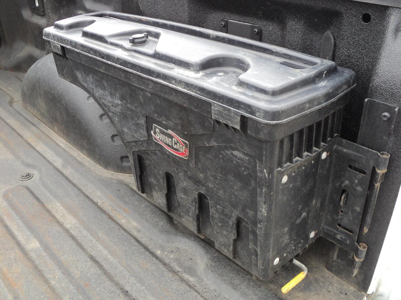 2022 Ford SUPER DUTY F-350 SRW XL SuperCab 4WD 6.7L8cylDiesel 6.75' Box BackUpCam Photo