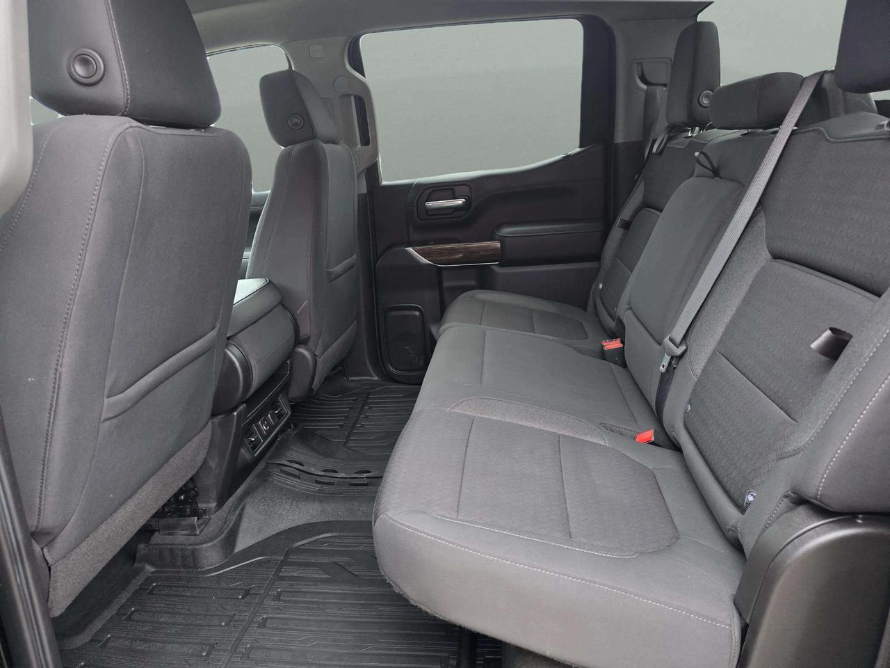 2021 GMC Sierra 1500 4WD Crew Cab 157" Elevation Photo