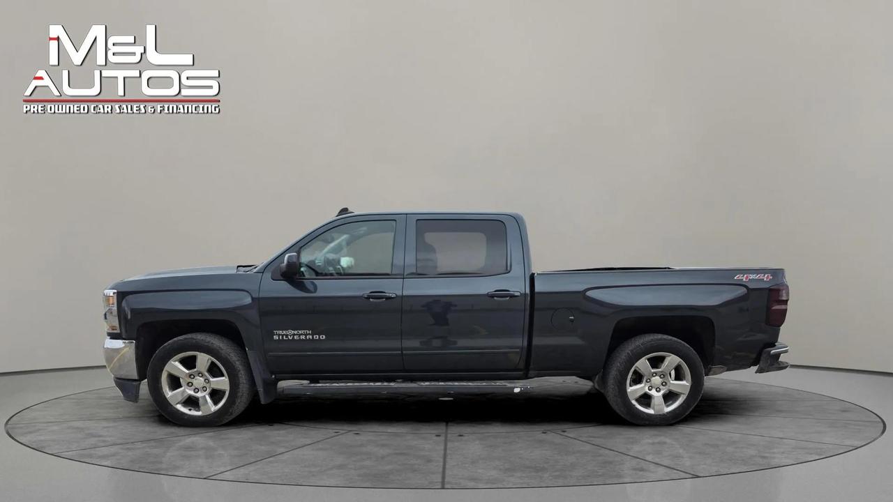 2017 Chevrolet Silverado 1500 4WD CREW CAB 153.0" LT W/1LT Photo