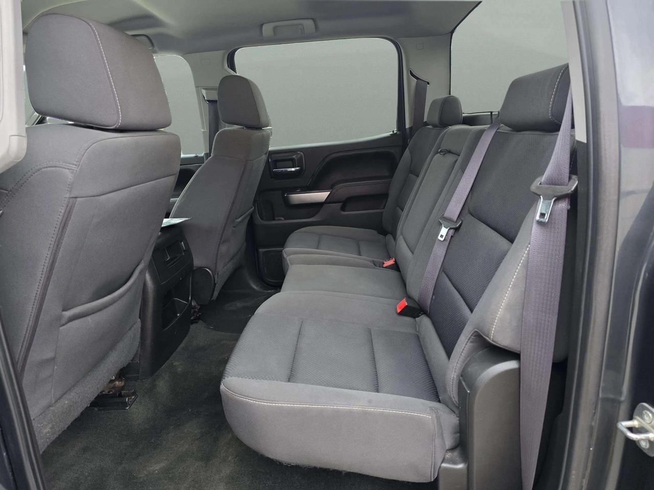 2017 Chevrolet Silverado 1500 4WD CREW CAB 153.0" LT W/1LT Photo