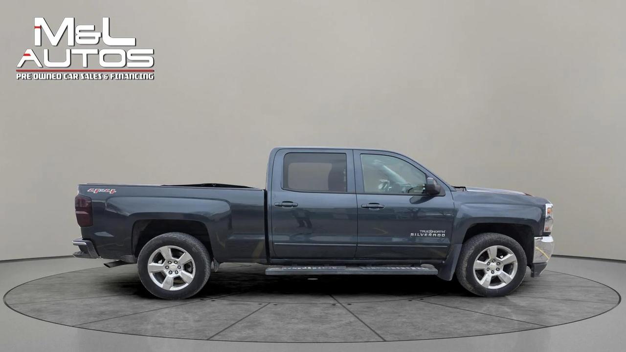 2017 Chevrolet Silverado 1500 4WD CREW CAB 153.0" LT W/1LT Photo3