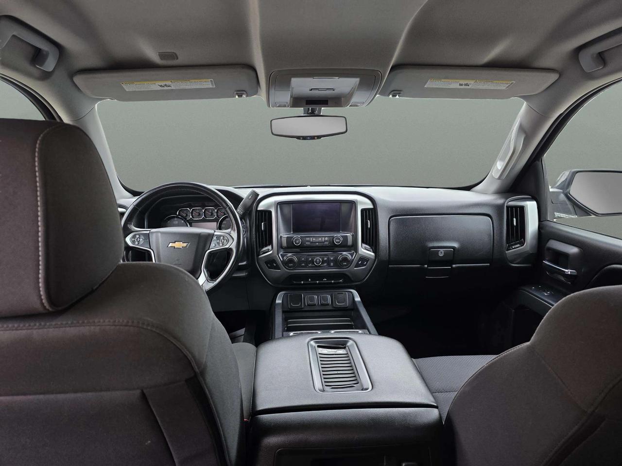 2017 Chevrolet Silverado 1500 4WD CREW CAB 153.0" LT W/1LT Photo