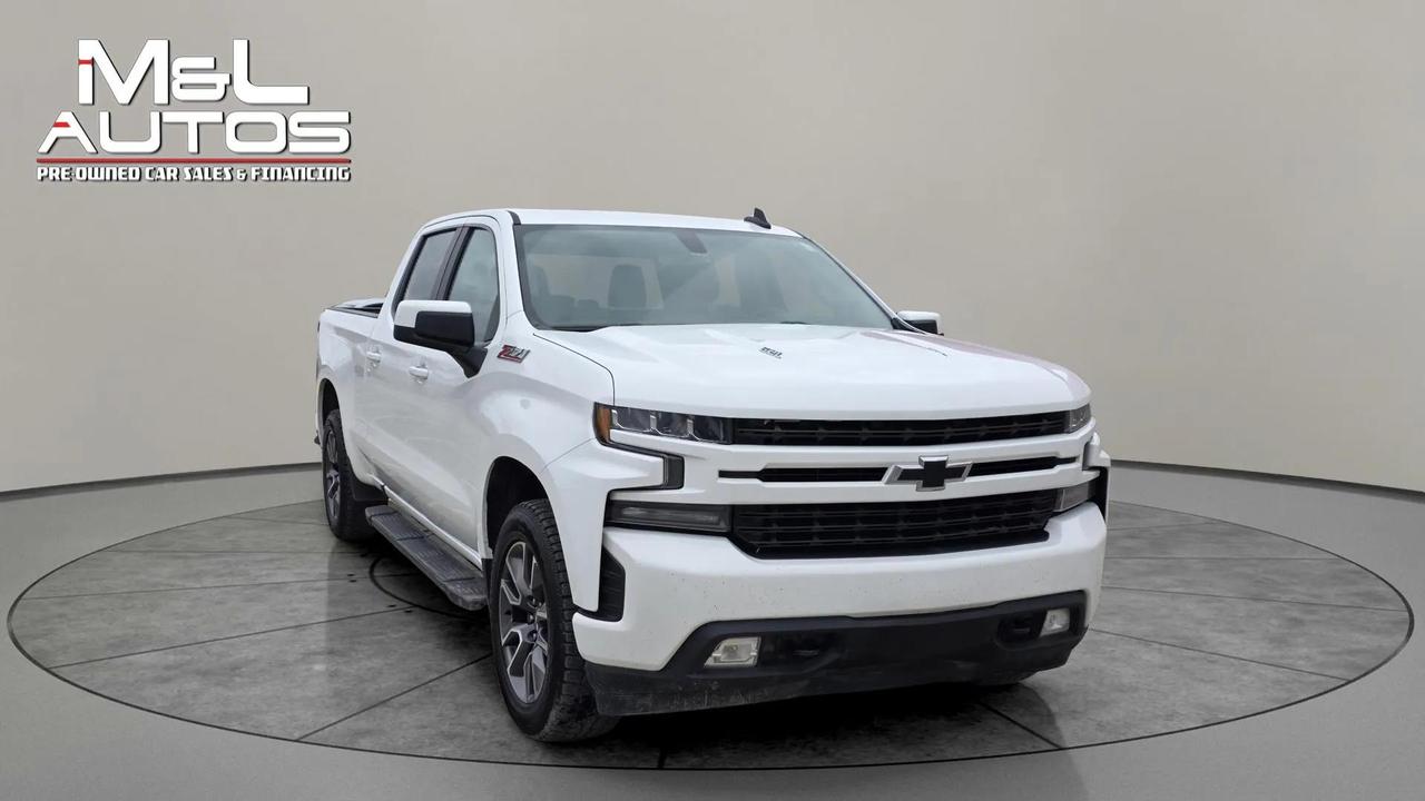 2021 Chevrolet Silverado 1500 4WD Crew Cab 157" RST Photo2