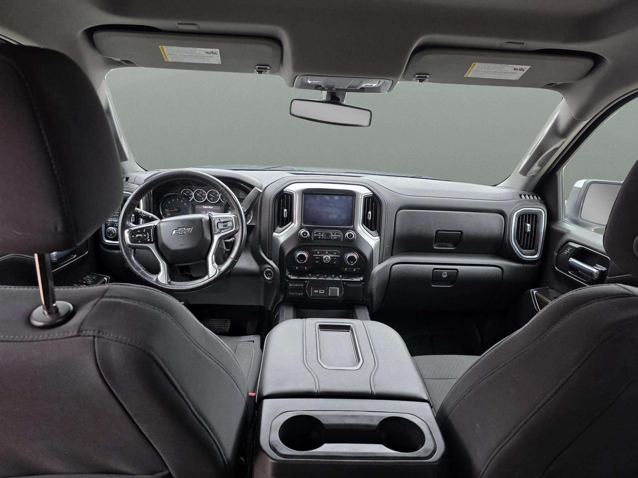 2021 Chevrolet Silverado 1500 4WD Crew Cab 157" RST Photo