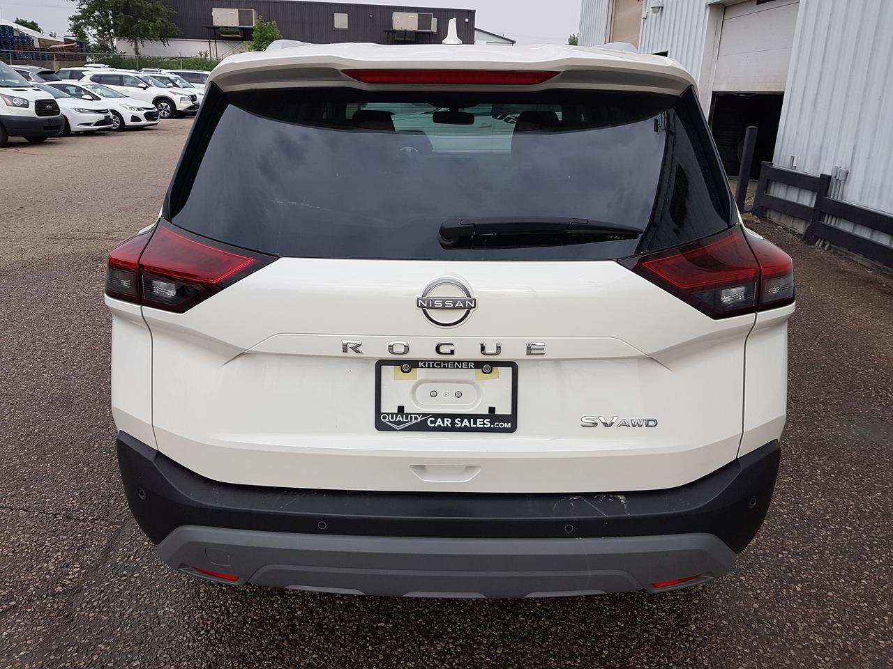 2023 Nissan Rogue SV AWD *SUNROOF* Photo3