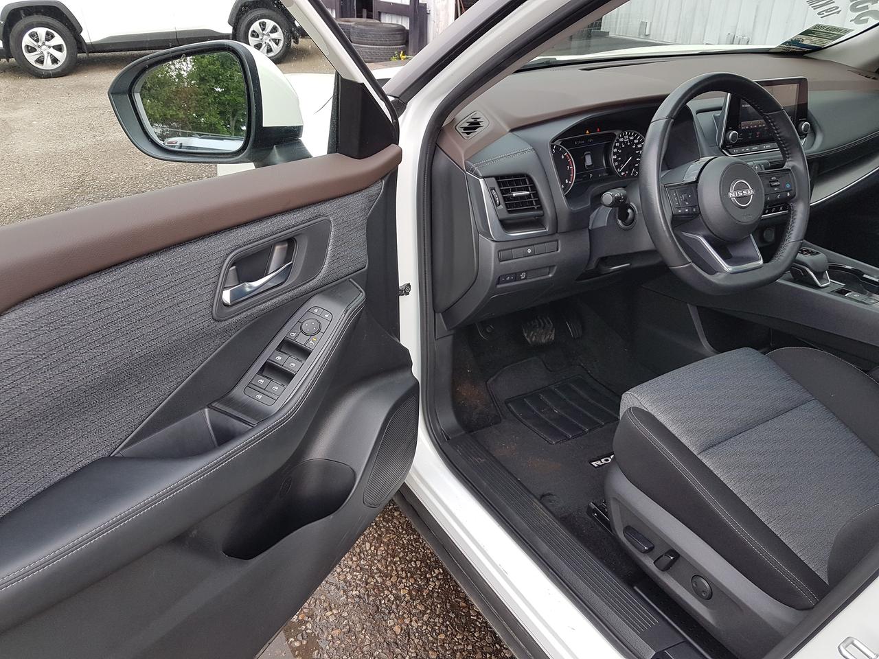 2023 Nissan Rogue SV AWD *SUNROOF* Photo