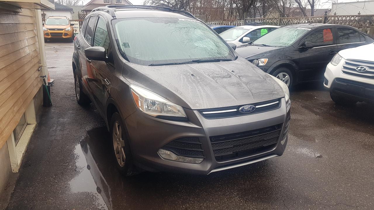 <p>4 Cylinder Engine, Automatic Transmission, AWD, Grey in Colour, LEATHER INTERIOR. Air, Tilt, PW, PL, Power Mirrors, Delay Wipers, CD Player and more. Runs and Drives Very Well. $6995+tax & licensing. CERTIFIED. Warranty Available. &nbsp;Phone: (905) 579-6777 or (905) 718-5032. OLYMPIA AUTO CENTRE. &nbsp; Visit our new location at 226 Bloor Street East, Oshawa. Just West of Ritson Road on North side of Street. Directly across from The Bakers Table Bakery. &nbsp;Over 25 years in business, since 1999. &nbsp;Open Monday thru Saturday from 11:00 A.M. - 9:00 P.M. by appointment, just call in advance to book a time. Thank you.</p>