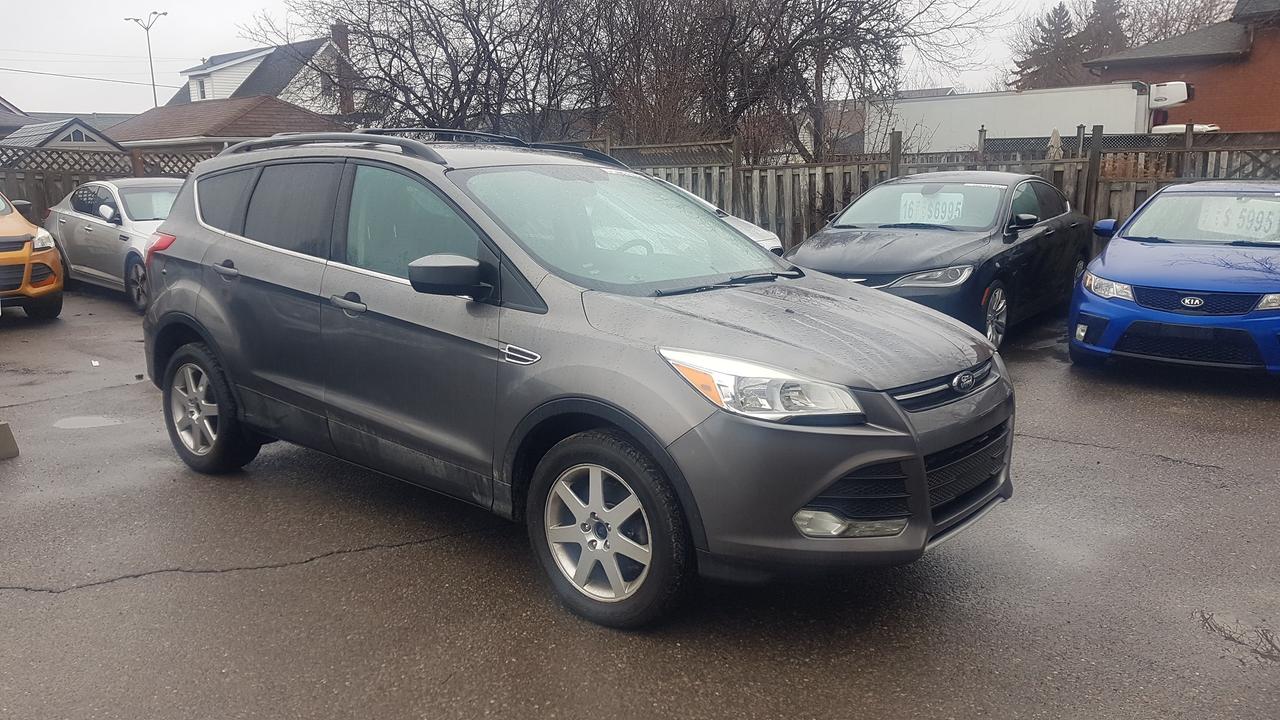 2013 Ford Escape SE Photo2
