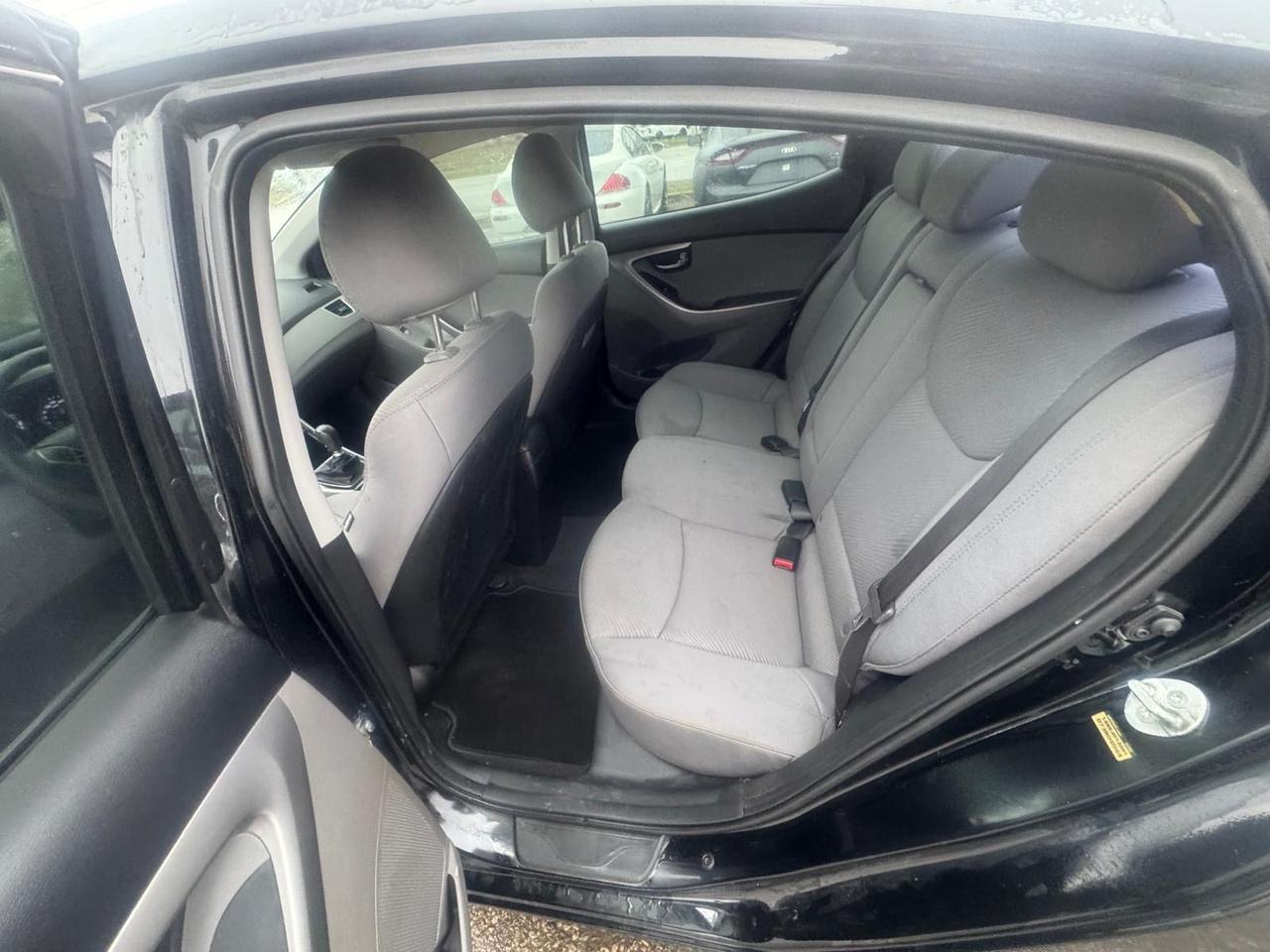 2013 Hyundai Elantra GL, MANUAL, RUNS WELL, ALLOYS, ONLY 190KMS, CERT Photo