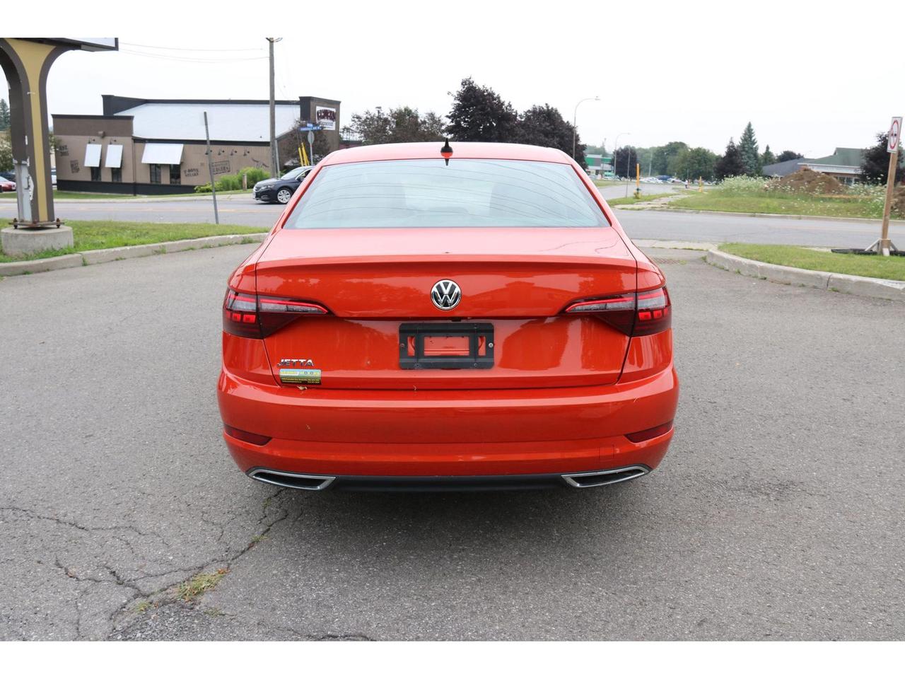 2020 Volkswagen Jetta Execline Photo