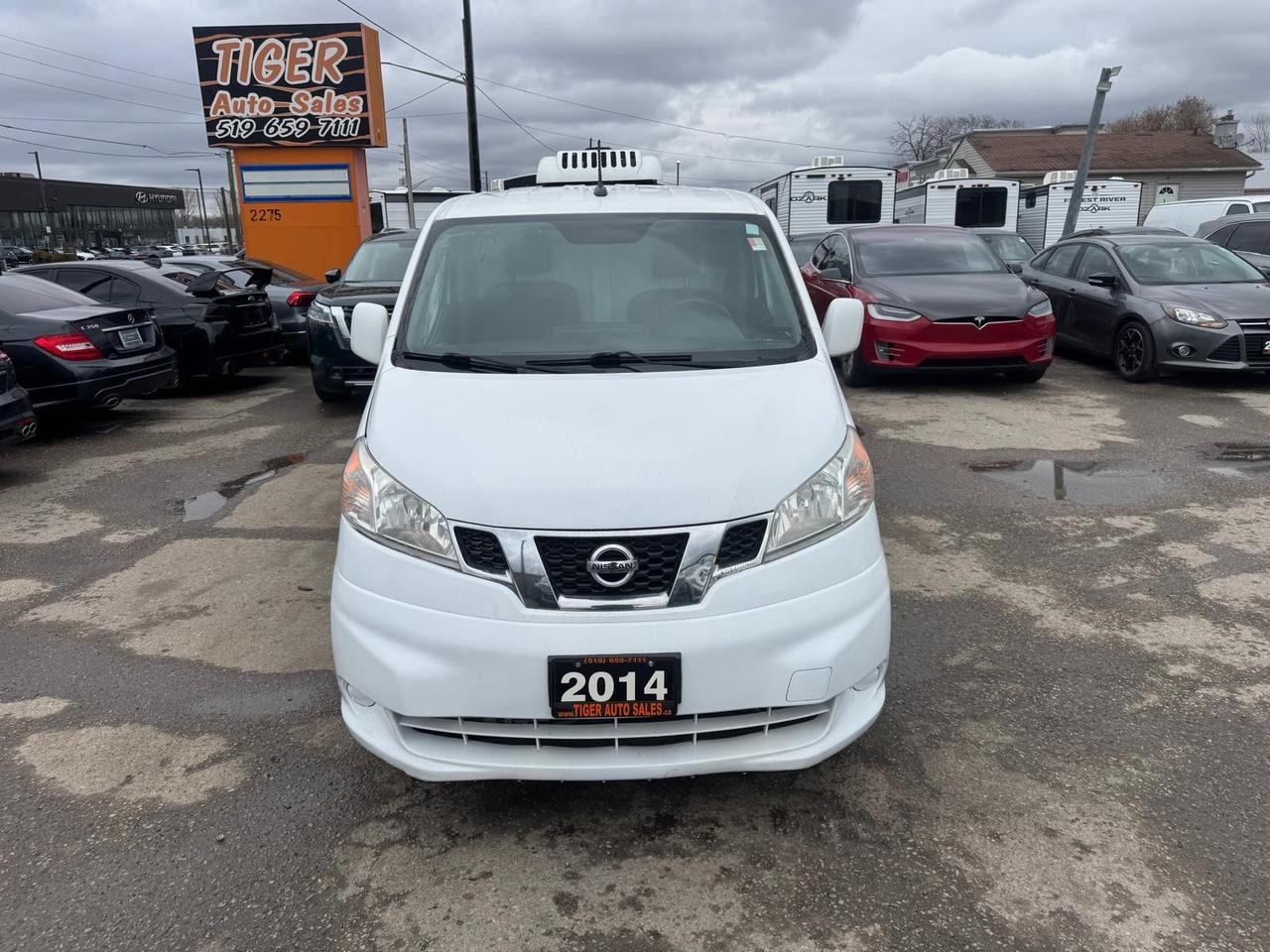 2014 Nissan NV200 SV, REEFER, REFRIDGERATION, FREEZER, CERTIFIED Photo