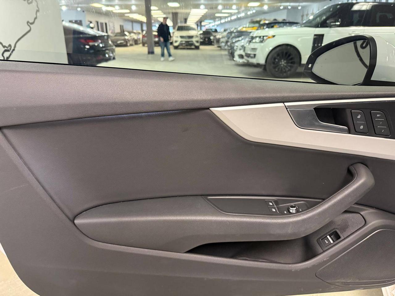 2019 Audi A5 Komfort 45 TFSI quattro Photo