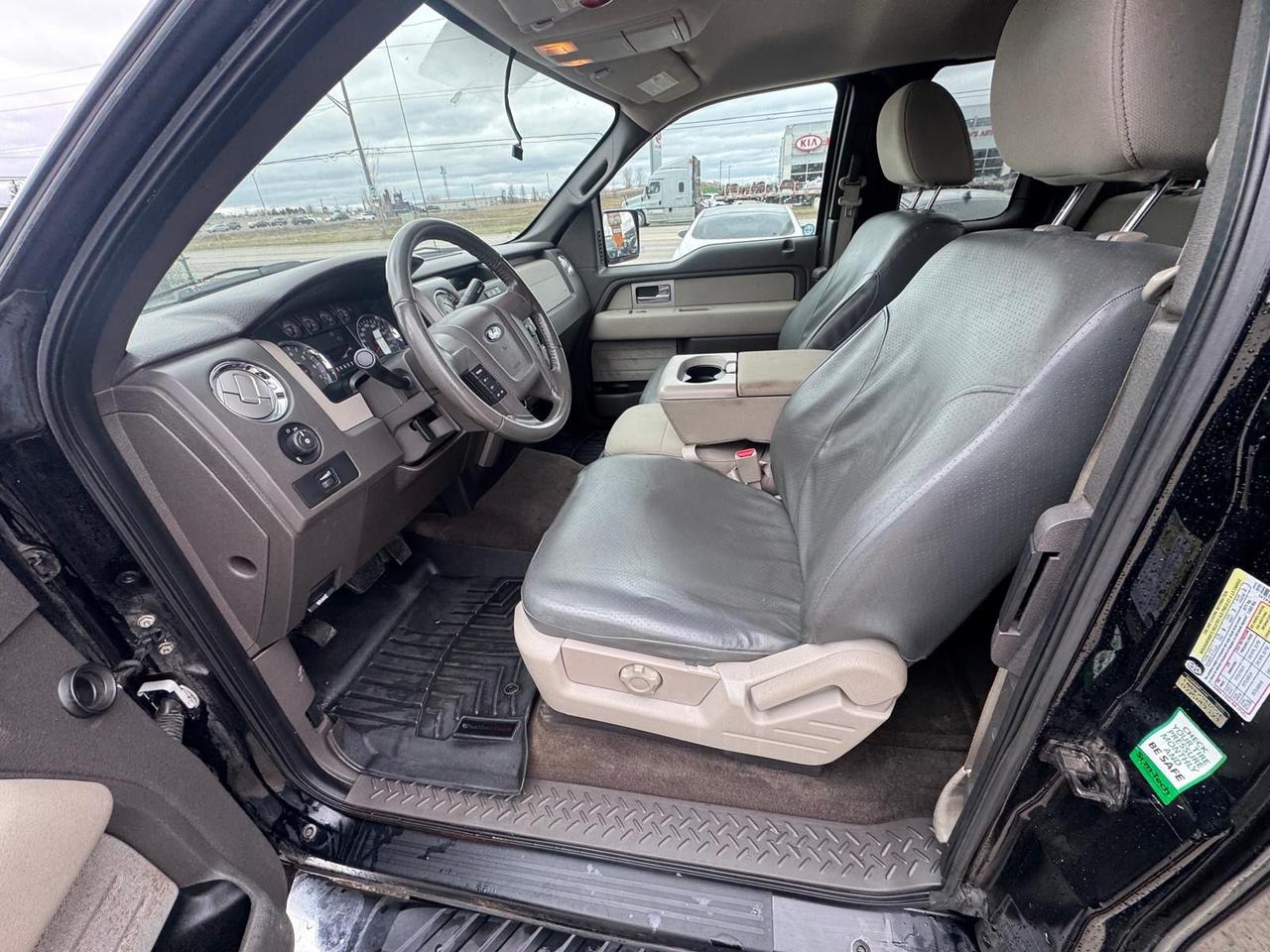 2009 Ford F-150 XLT, 5.4 V8, WELL MAINTAINED, 4X4, TOPPER, CERT Photo