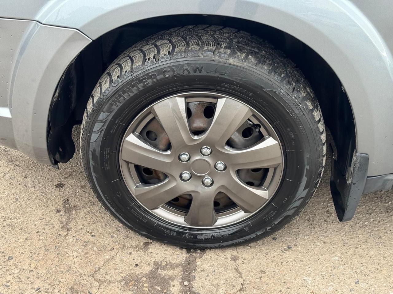 2009 Dodge Journey SXT, AUTO, ONLY 69KMS, V6, VERY CLEAN, CERTIFIED Photo