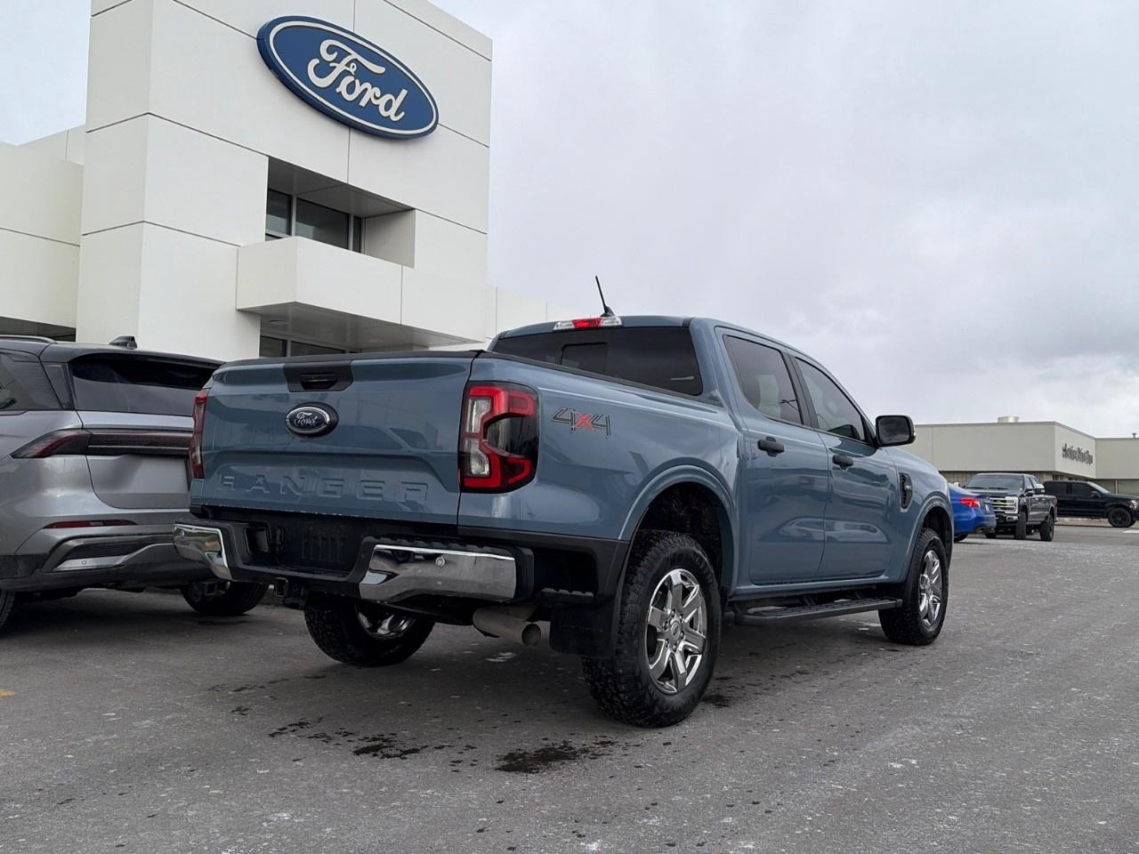 2025 Ford Ranger XLT 4WD SuperCrew 5' Box Photo2
