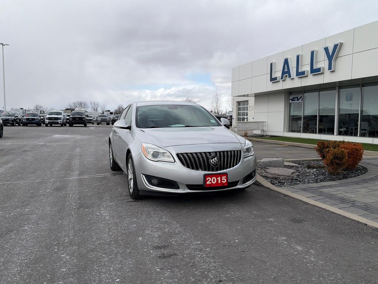 2015 Buick Regal 4dr Sdn Turbo FWD Photo0