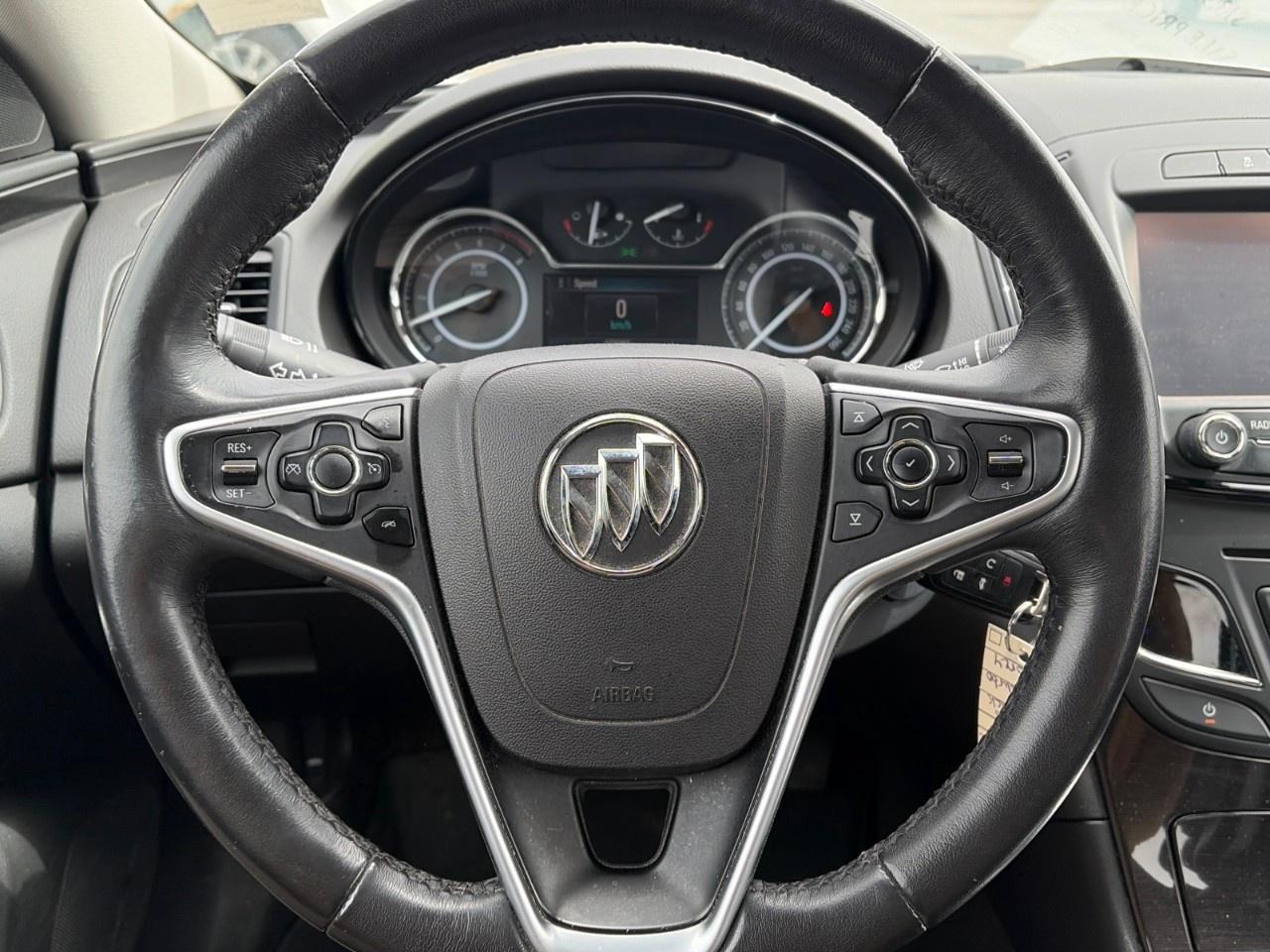 2015 Buick Regal 4dr Sdn Turbo FWD Photo