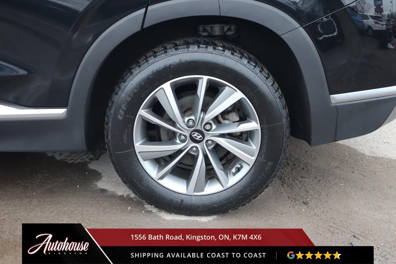 2020 Hyundai Santa Fe Preferred 2.4 ALL WHEEL DRIVE - APPLE CARPLAY & ANDROID AUTO Photo