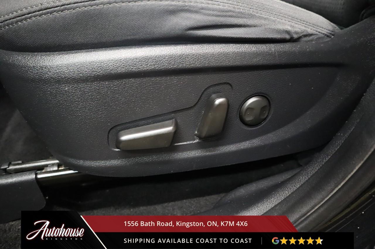 2020 Hyundai Santa Fe Preferred 2.4 ALL WHEEL DRIVE - APPLE CARPLAY & ANDROID AUTO Photo