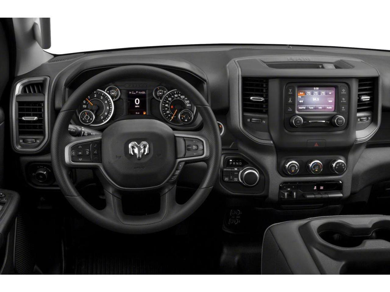 2020 RAM 1500 TRADESMAN Photo3