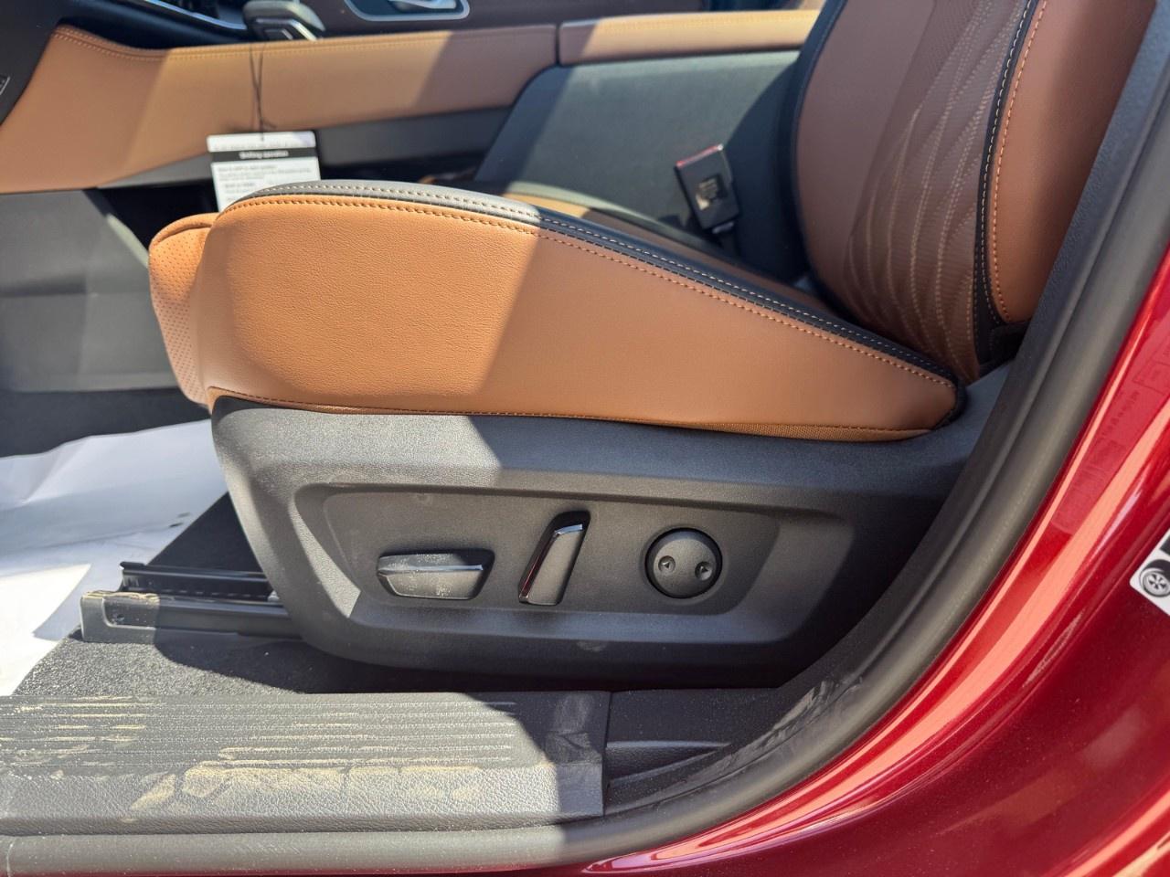 2026 Nissan Rogue AWD Platinum Photo