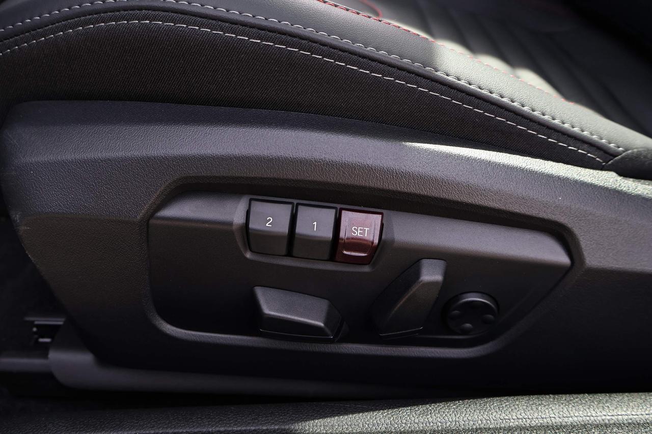 2025 MINI 3 Door John Cooper Works Photo