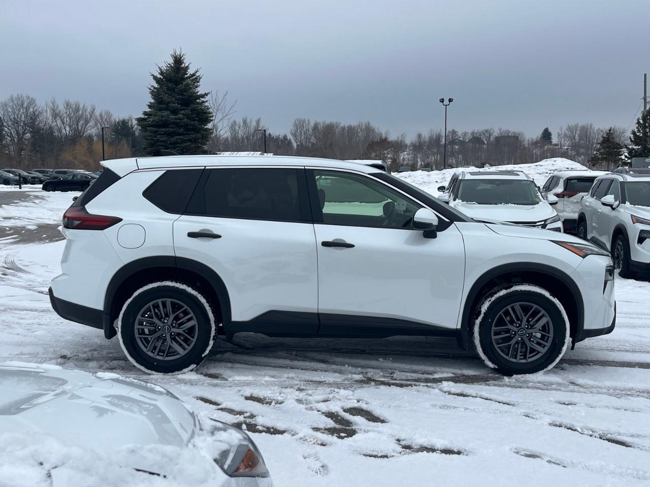 2026 Nissan Rogue AWD S Photo