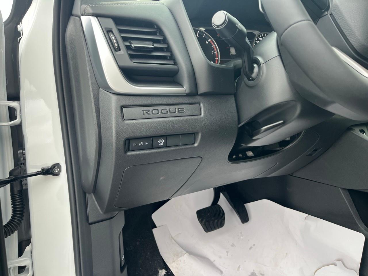 2026 Nissan Rogue AWD S Photo