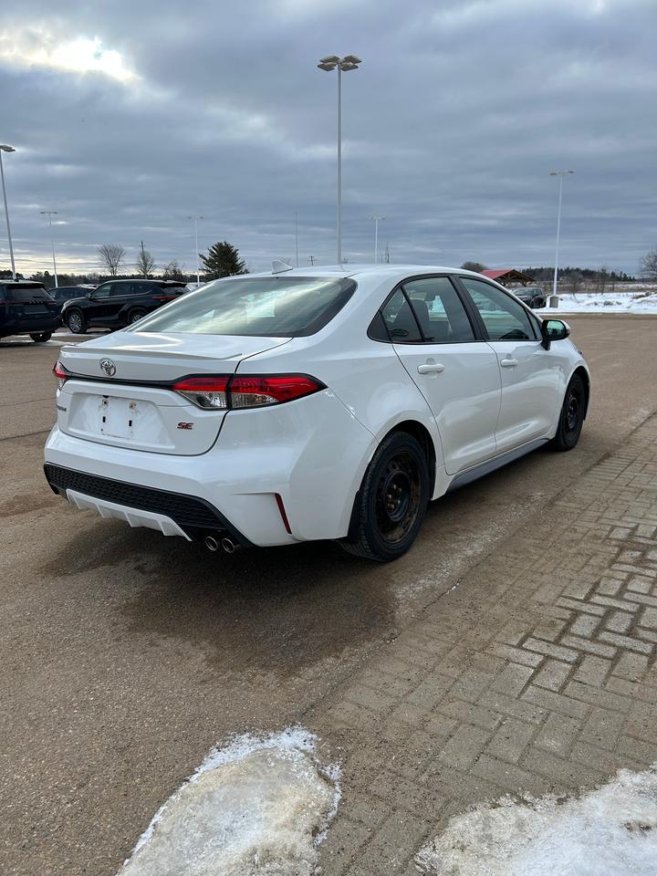 2022 Toyota Corolla SE Upgrade Photo