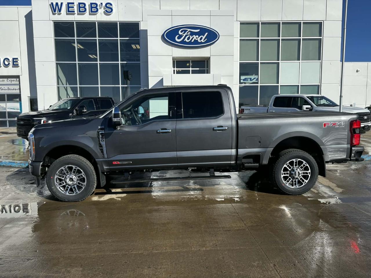 2026 Ford F-350 Super Duty SRW PLATINUM 4WD CREW CAB 6.75' BOX Photo4