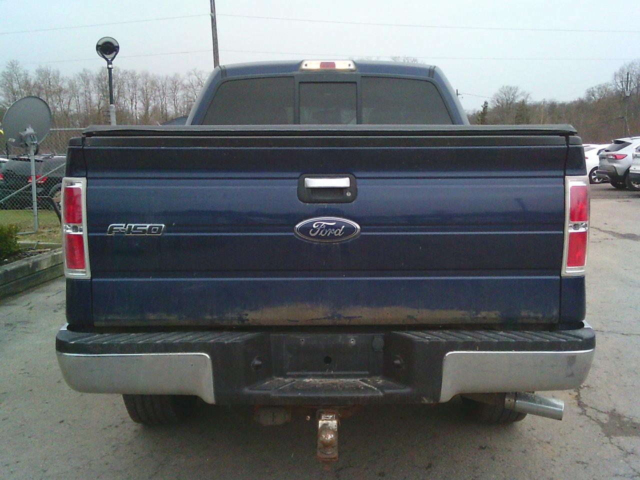 2009 Ford F-150 4WD Supercrew 145 XLT Photo