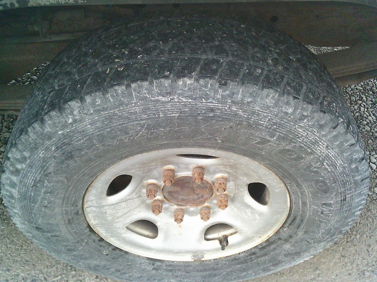 2011 Chevrolet Express RWD 2500 135 Photo